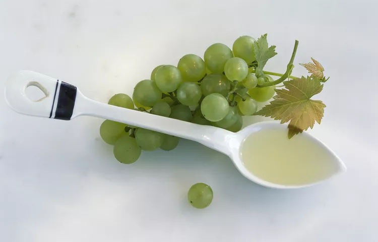 grapeseed oil for hair